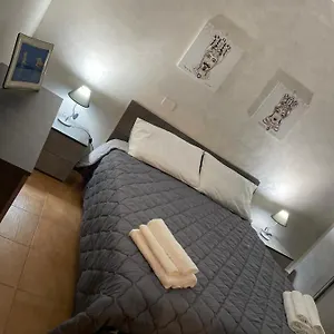 https://la-casa-di-angy.palermohotels.org